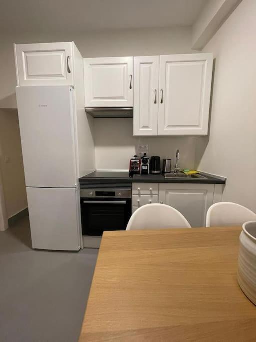 マドリードNew Piso Centrico 7Pax A 2 Min Andando De Gran Viaアパートメント エクステリア 写真