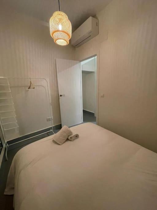 マドリードNew Piso Centrico 7Pax A 2 Min Andando De Gran Viaアパートメント エクステリア 写真